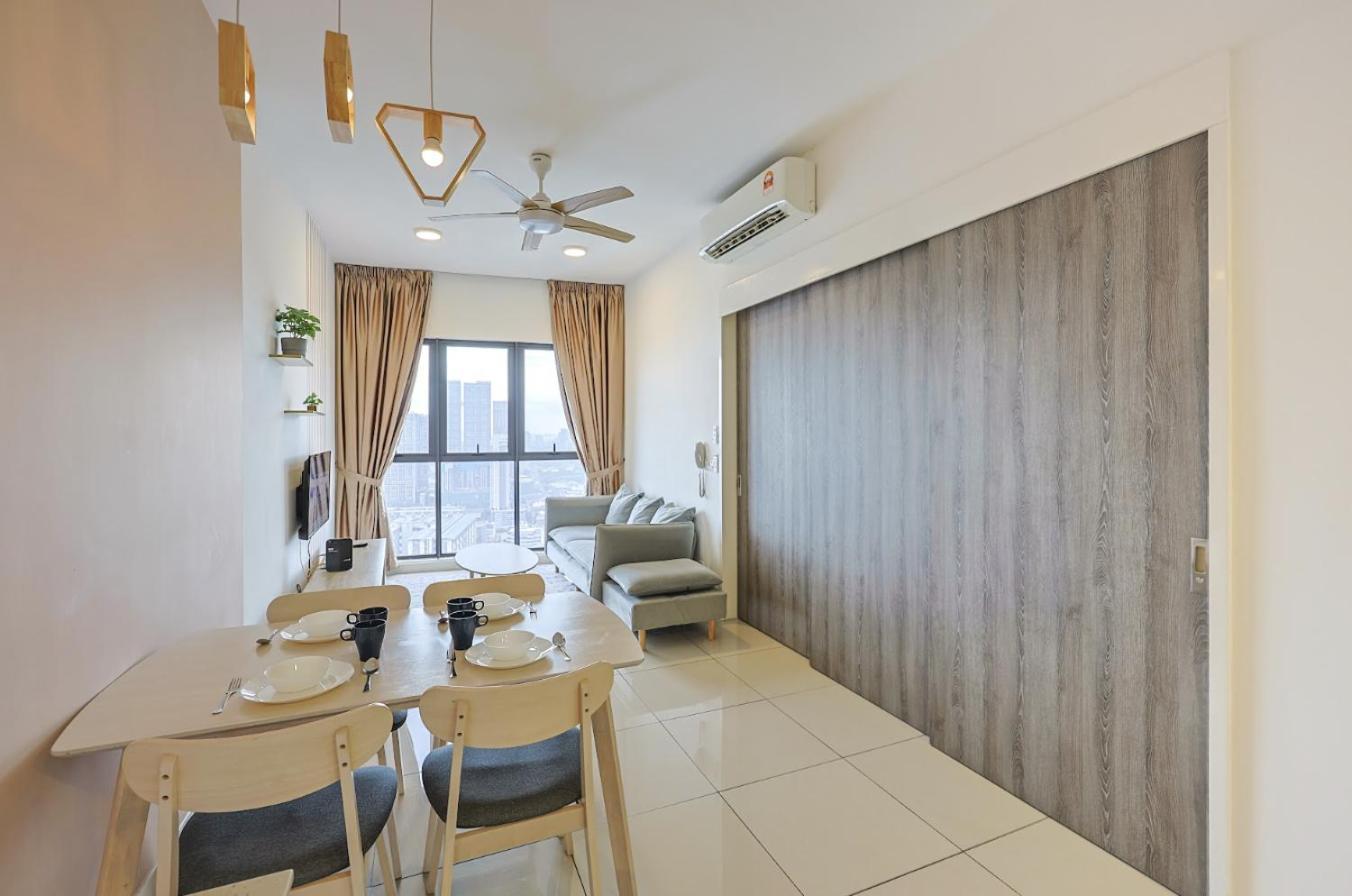 Greystone Continew Residensi Apartment Kuala Lumpur Bagian luar foto